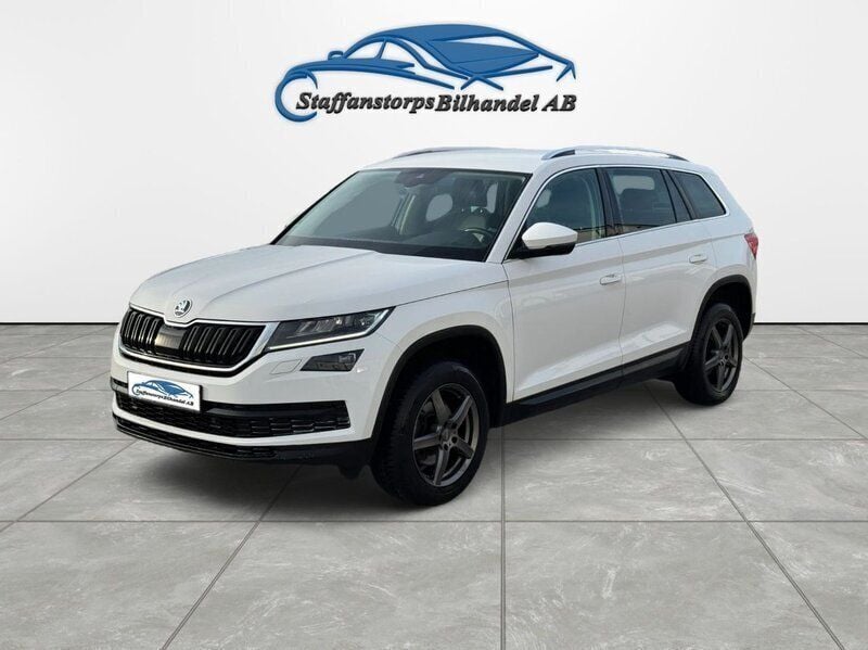 Vit Begagnad 2018 Skoda Kodiaq Business Line SUV | 199 900 kr (Marknadspris) - Bild 1/4