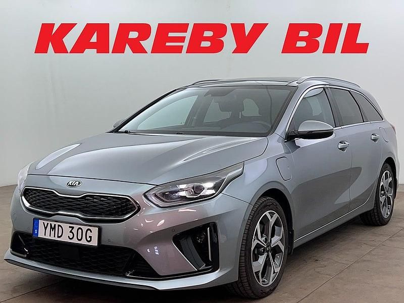Grå Begagnad 2020 Kia Ceed Sportswagon Kombi | 224 800 kr (Marknadspris) - Bild 1/3