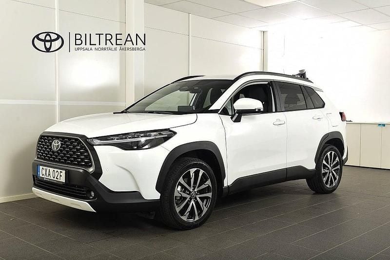 Begagnad Toyota Corolla Cross Style 140 HK (102 kW) 2025 Vit SUV