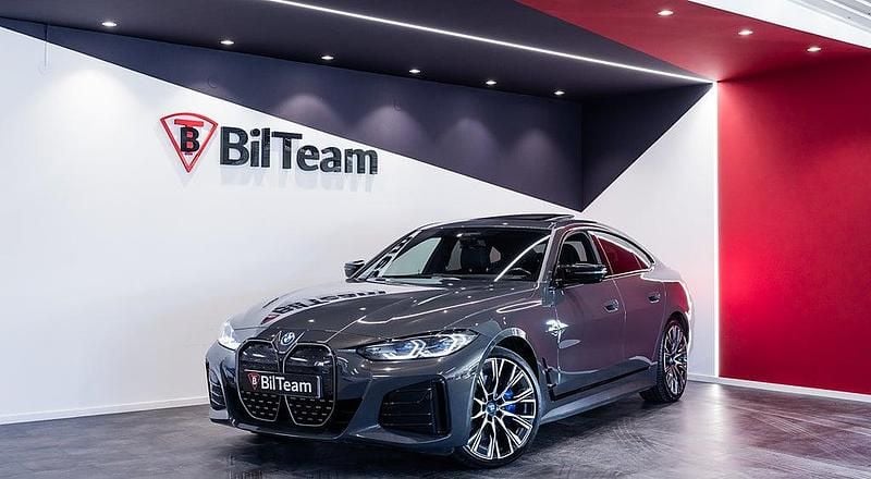 Begagnad BMW i4 M Sport 442 kW (601 HK) 2023 Grå Sedan