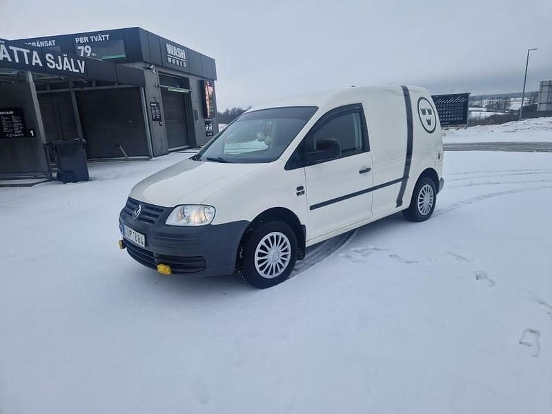 Begagnad VW Caddy 75 HK (55 kW) 2006 Minibuss