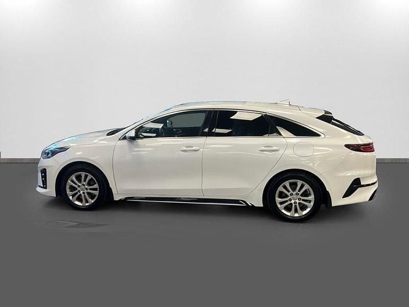 Begagnad Kia ProCeed GT-Line 140 HK (102 kW) 2019 Vit Kombi