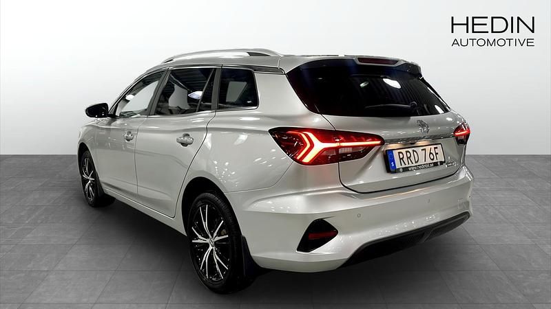 Begagnad MG MG5 EV Long Range 114 kW (156 HK) 2022 Grå Kombi