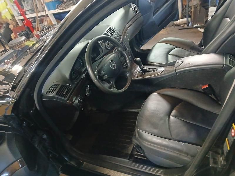 Begagnad Mercedes E200 136 HK (100 kW) 2008