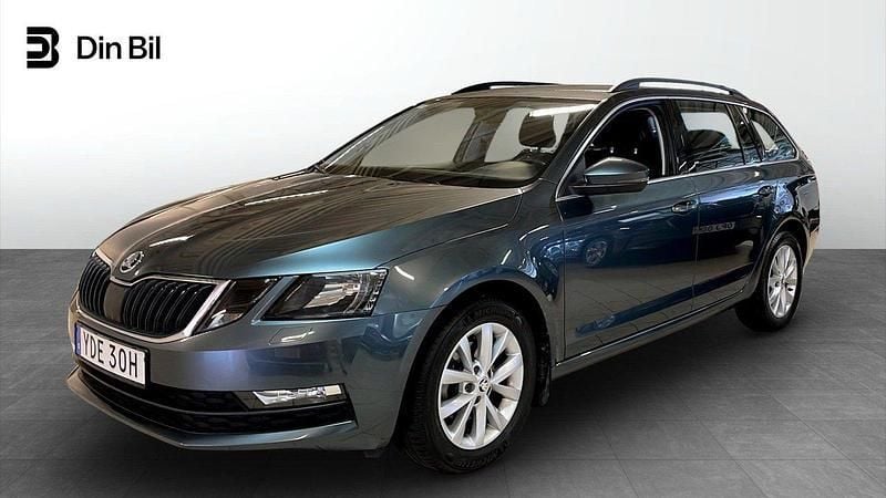Mörkgrå Begagnad 2019 Skoda Octavia Kombi | 179 000 kr (Bra pris) - Bild 1/4