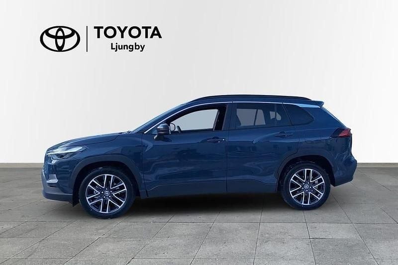 Ny Toyota Corolla Cross Executive 200 HK (147 kW) 2025 Silver SUV