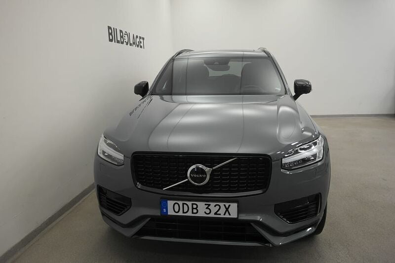 Begagnad Volvo XC90 R-Design 398 HK (292 kW) 2021 Grå SUV