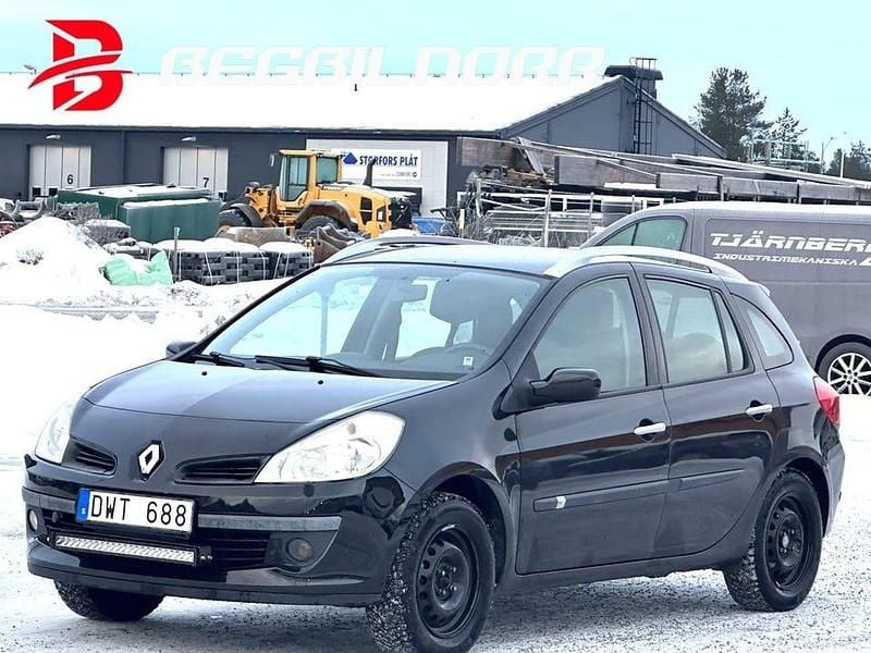 Svart Begagnad 2008 Renault Clio GrandTour Kombi | 36 500 kr (Marknadspris) - Bild 1/4