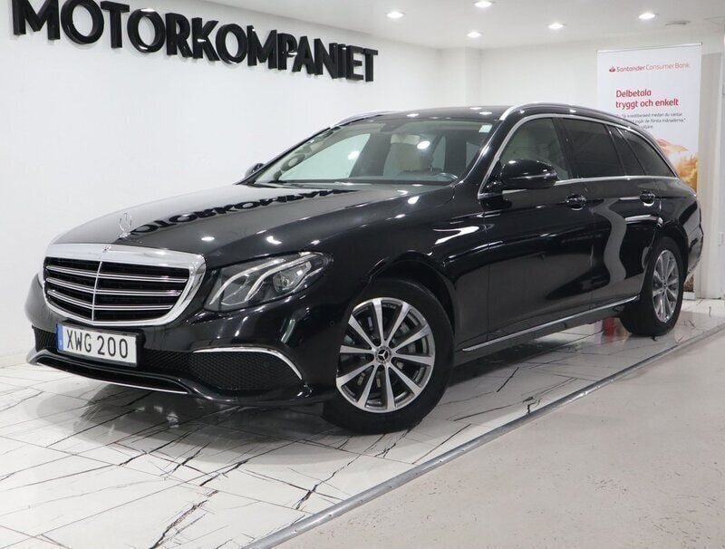 Svart Begagnad 2018 Mercedes E200 Exclusive Kombi | 239 900 kr (Marknadspris) - Bild 1/4