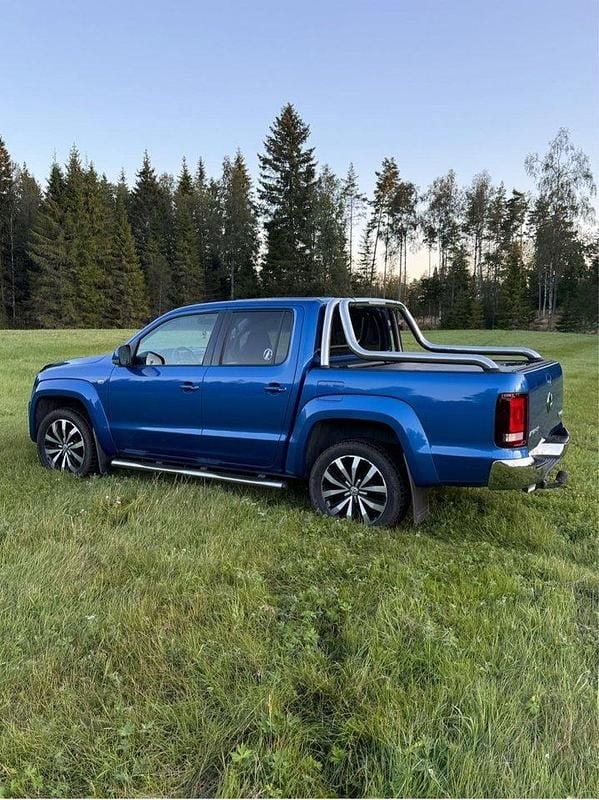 Blå Begagnad 2017 VW Amarok Highline Pickup | 315 000 kr (Bra pris) - Bild 1/4