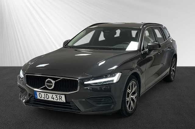 Begagnad Volvo V60 163 HK (119 kW) 2023 Kombi