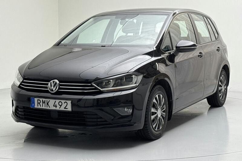Svart Begagnad 2018 VW Golf VII | 154 800 kr (Marknadspris) - Bild 1/4