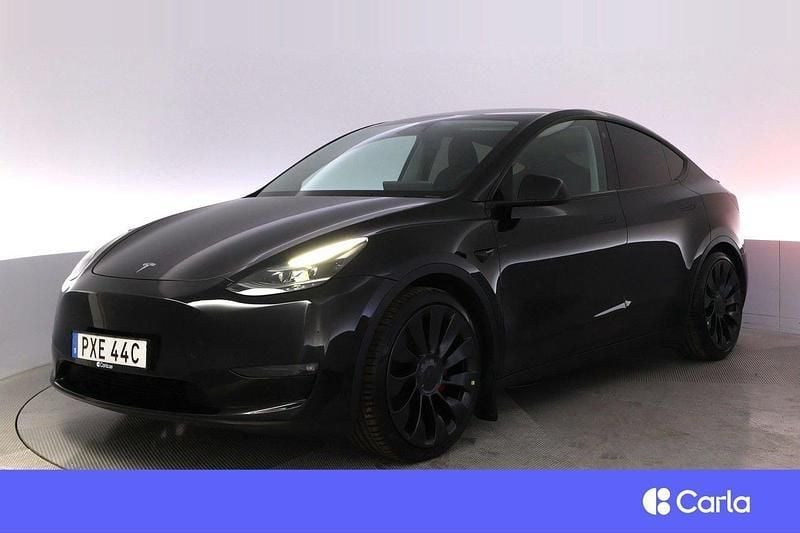 Svart Begagnad 2024 Tesla Model Y Performance SUV | 534 900 kr - Bild 1/4