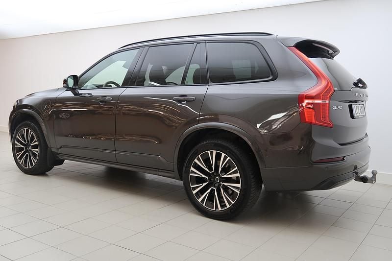 Begagnad Volvo XC90 R-Design 462 HK (339 kW) 2022 Grå SUV