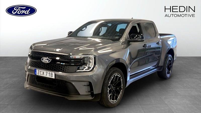 Grå (grey) Ny 2025 Ford Ranger Pickup | 848 750 kr (Marknadspris) - Bild 1/4