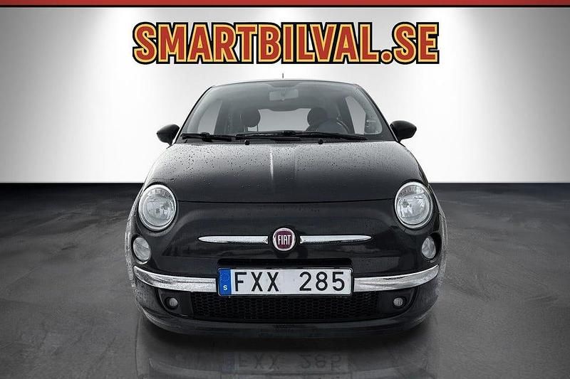Begagnad Fiat 500 Lounge 69 HK (50 kW) 2013 Svart Halvkombi