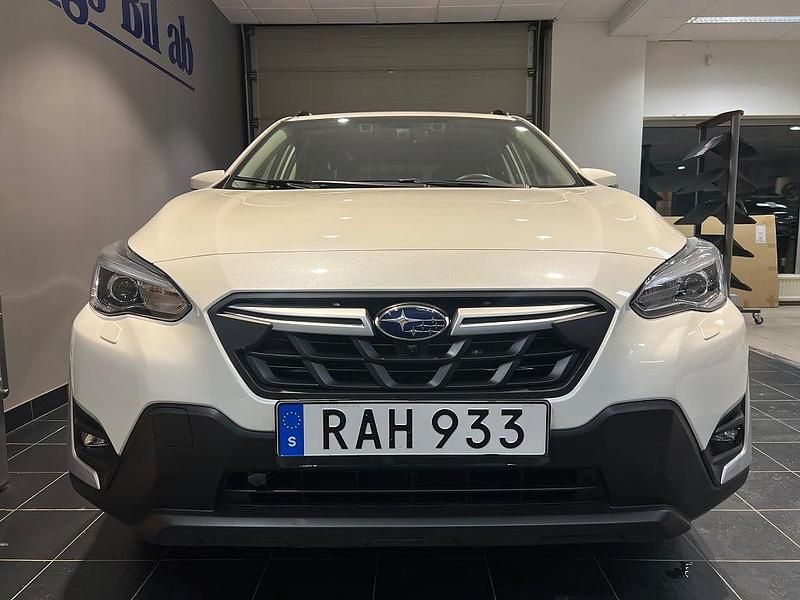 Begagnad Subaru XV 150 HK (110 kW) 2022 Vit SUV