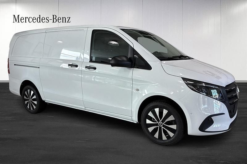 Svart Ny 2025 Mercedes Vito | 513 900 kr - Bild 1/4