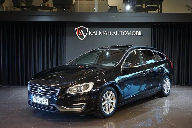 Svart Begagnad 2014 Volvo V60 Momentum Kombi | 89 900 kr (Marknadspris) - Bild 1/4