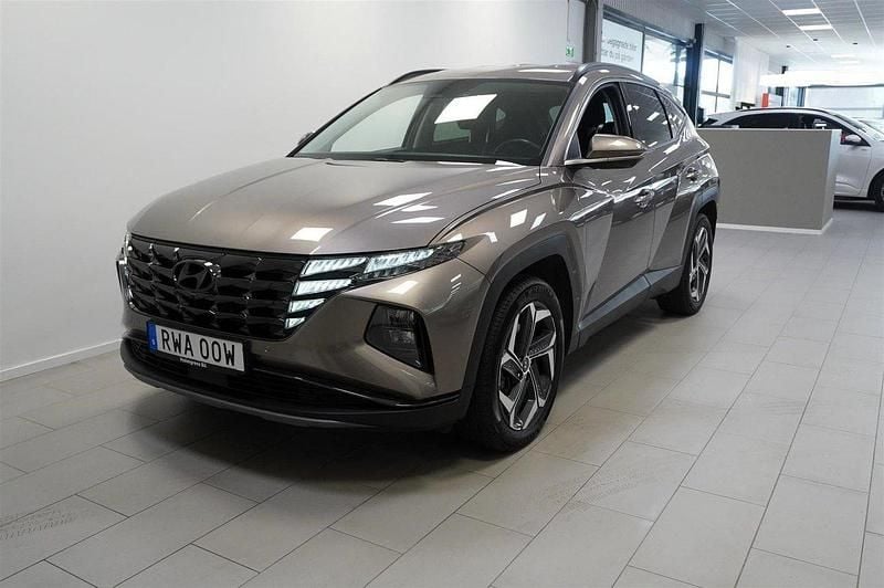 Brun Begagnad 2022 Hyundai Tucson Advanced SUV | 339 900 kr (Marknadspris) - Bild 1/4