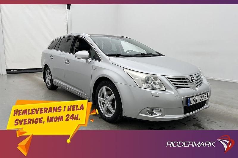Silver Begagnad 2011 Toyota Avensis Premium Kombi | 89 800 kr (Marknadspris) - Bild 1/3