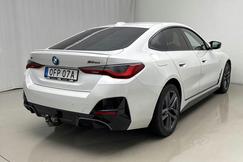 Begagnad BMW i4 384 kW (523 HK) 2024 Vit Sedan