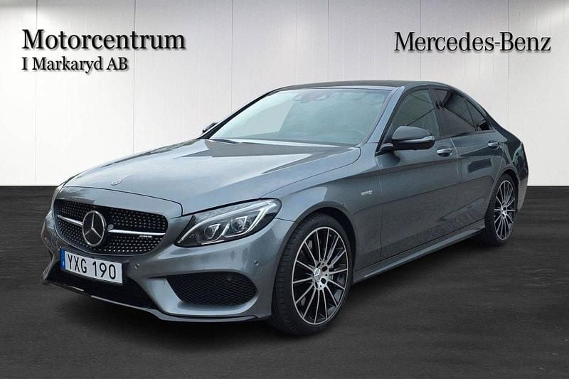 Grå (selenitgrå metallic) Begagnad 2018 Mercedes C43 AMG AMG Sedan | 419 000 kr (Marknadspris) - Bild 1/4