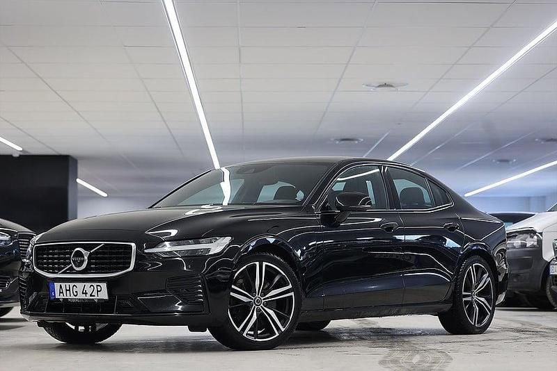 Begagnad Volvo S60 R-Design 303 HK (222 kW) 2019 Svart Sedan