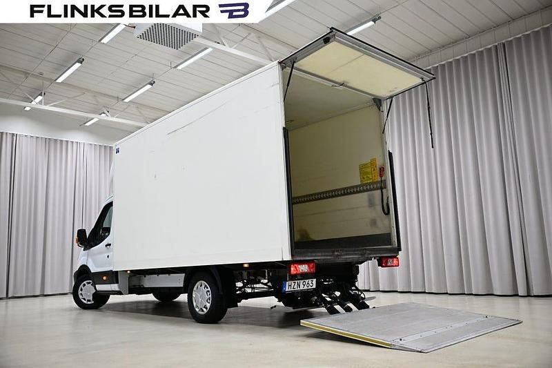 Begagnad Ford Transit 170 HK (125 kW) 2017 Vit Pickup