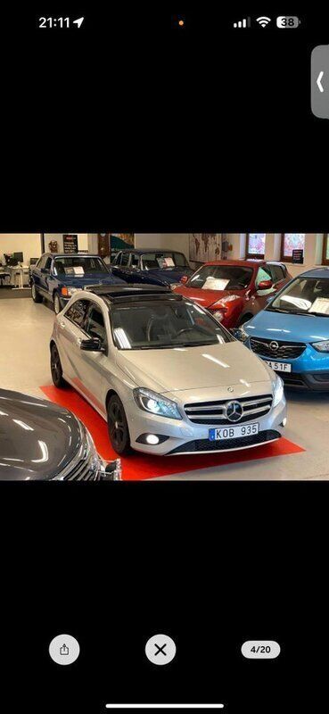 Silver Begagnad 2013 Mercedes A200 Halvkombi | 160 000 kr (Marknadspris) - Bild 1/4