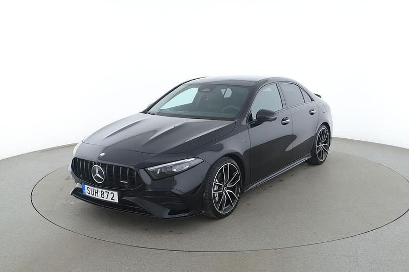 Svart Begagnad 2023 Mercedes A35 AMG AMG Sedan | 490 000 kr (Marknadspris) - Bild 1/3