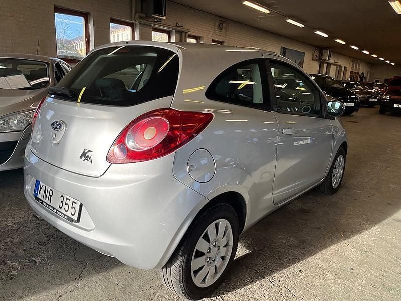 Begagnad Ford Ka Trend 69 HK (50 kW) 2009 Grå Halvkombi