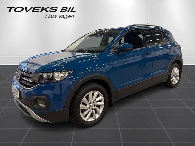 Blå Begagnad 2020 VW T-Cross SUV | 149 900 kr (Marknadspris) - Bild 1/4
