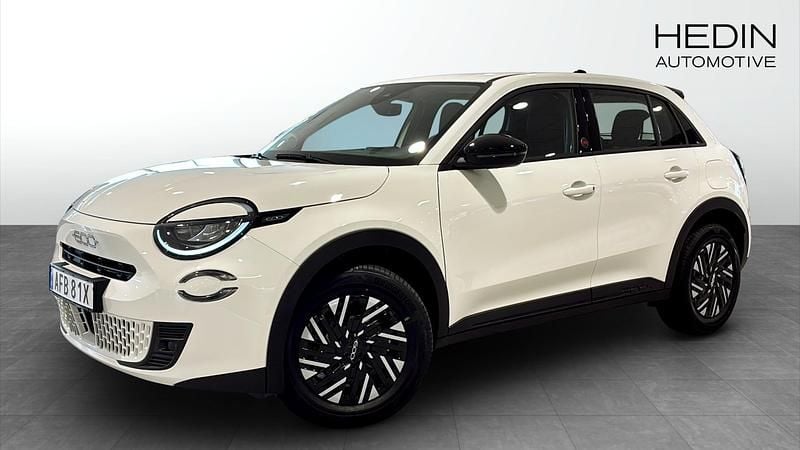 Vit Ny 2025 Fiat 600E | 365 800 kr - Bild 1/4