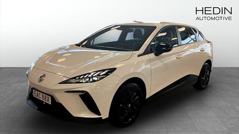 Vit (white) Begagnad 2023 MG MG4 EV Halvkombi | 249 900 kr (Lite dyr) - Bild 1/4