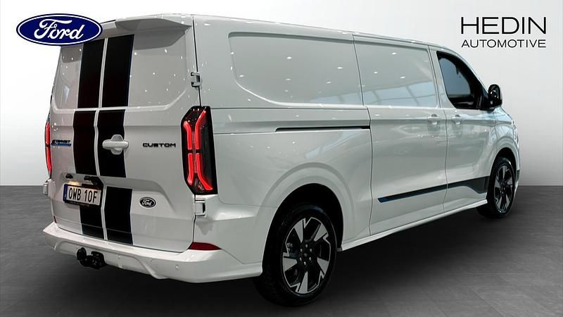 Begagnad Ford E-Transit 2026 Vit Van