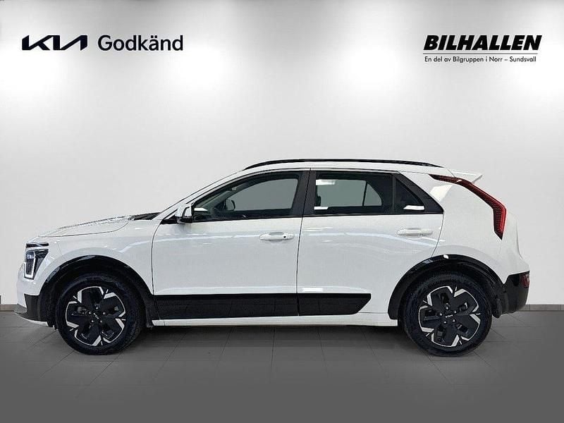 Begagnad Kia e-Niro 150 kW (204 HK) 2022 Vit SUV