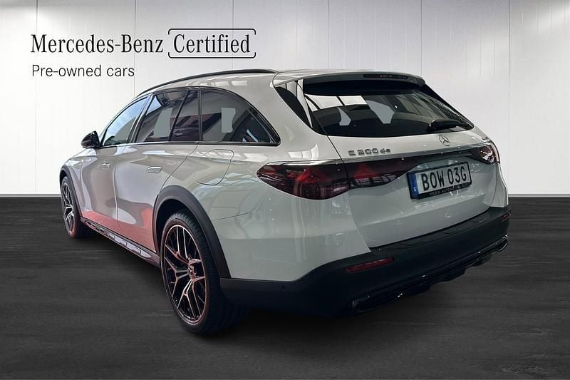 Begagnad Mercedes E300 Avantgarde 2025 Vit Kombi