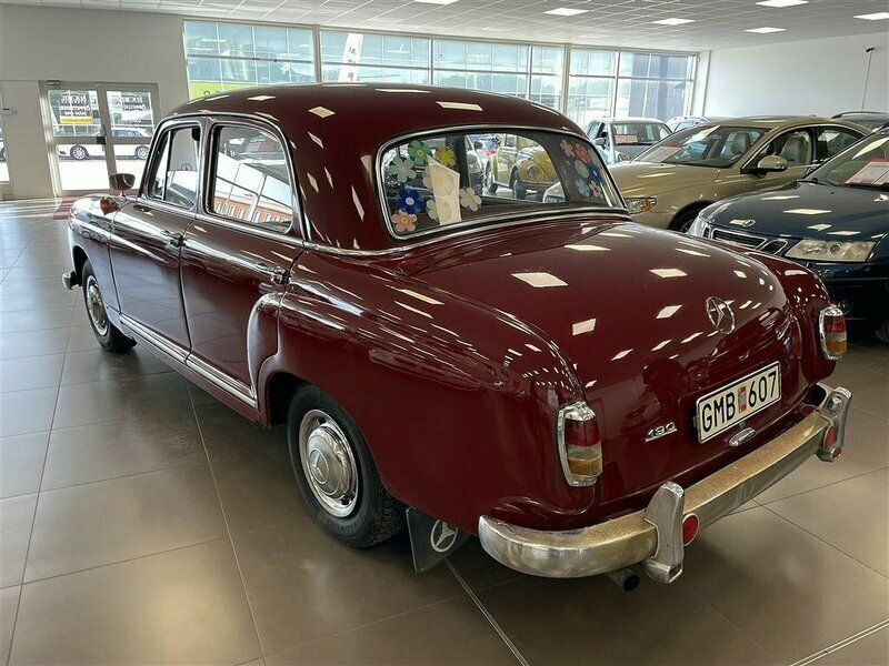 Begagnad Mercedes 190 84 HK (61 kW) 1958 Röd Sedan