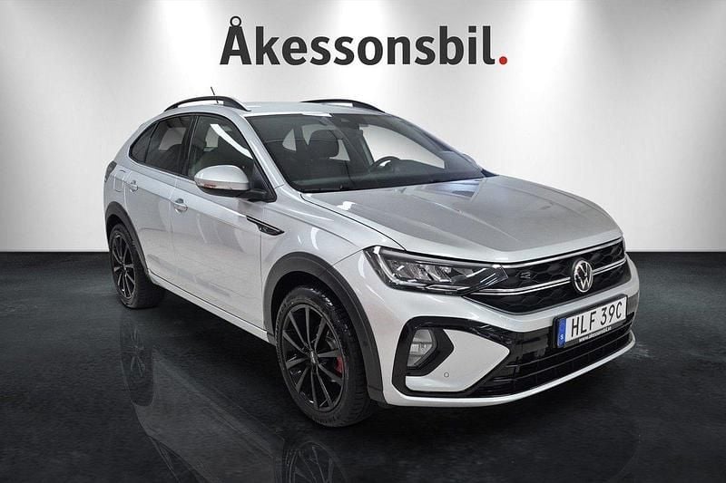 Silver Begagnad 2022 VW Taigo SUV | 259 000 kr (Marknadspris) - Bild 1/4