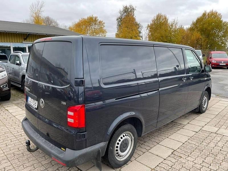 Begagnad VW T6 102 HK (75 kW) 2018 Blå Van