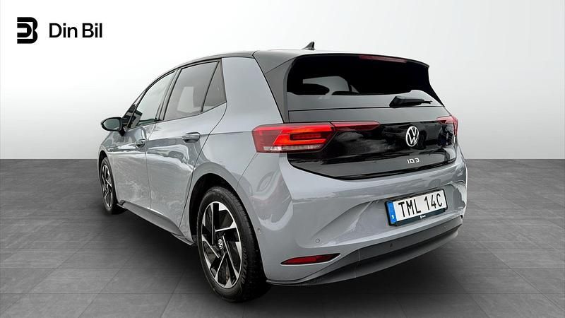 Begagnad VW ID.3 Pro Performance 150 kW (204 HK) 2023 Moonstone grey black Halvkombi