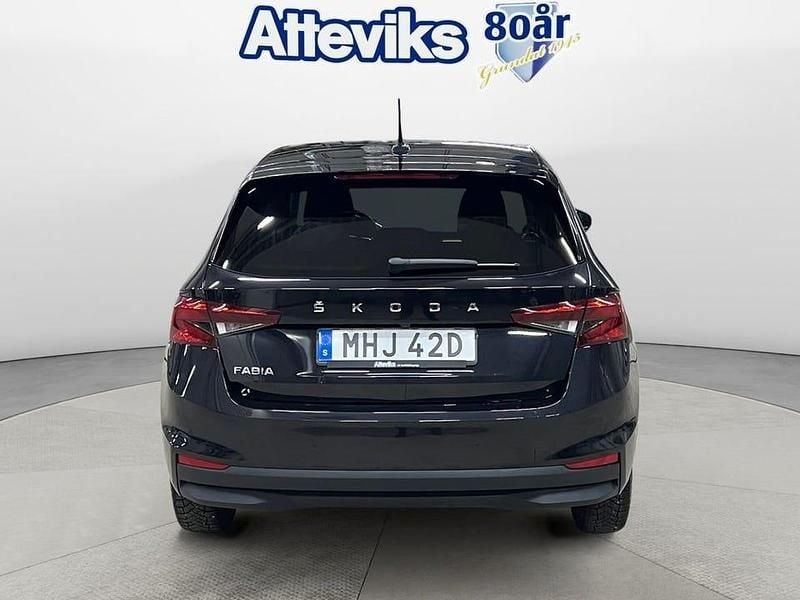 Begagnad Skoda Fabia 112 HK (82 kW) 2022 Svart Halvkombi