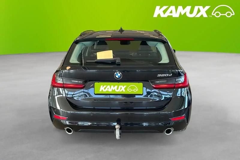 Begagnad BMW 320 Sport Line 190 HK (139 kW) 2020 Svart Kombi