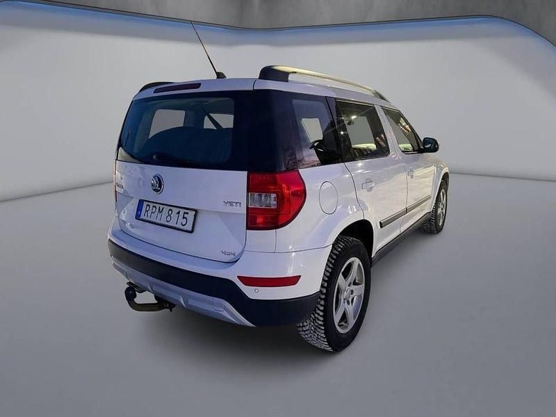 Begagnad Skoda Yeti Outdoor 110 HK (80 kW) 2017 Vit SUV