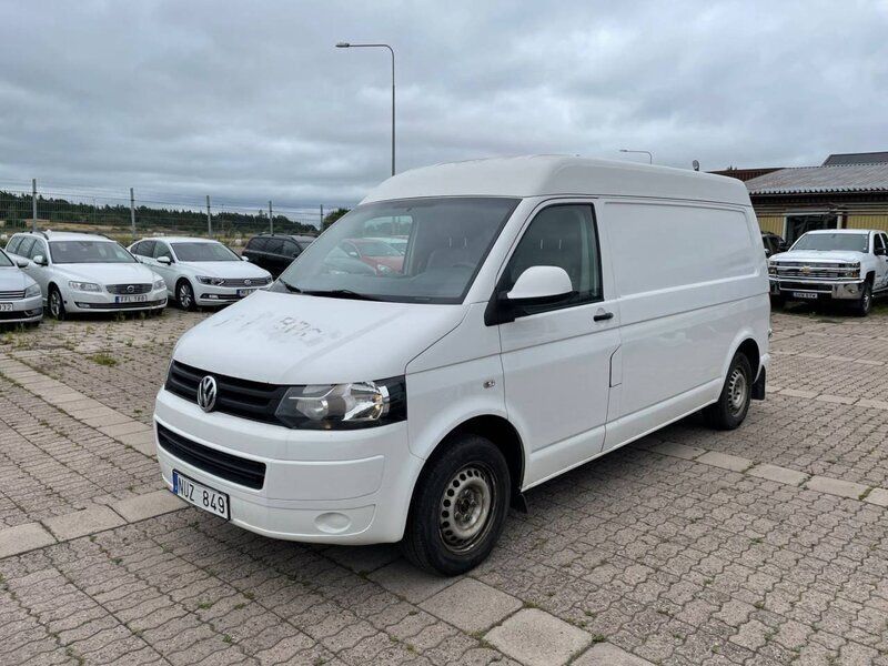 Vit Begagnad 2013 VW T5 Van | 169 900 kr - Bild 1/4
