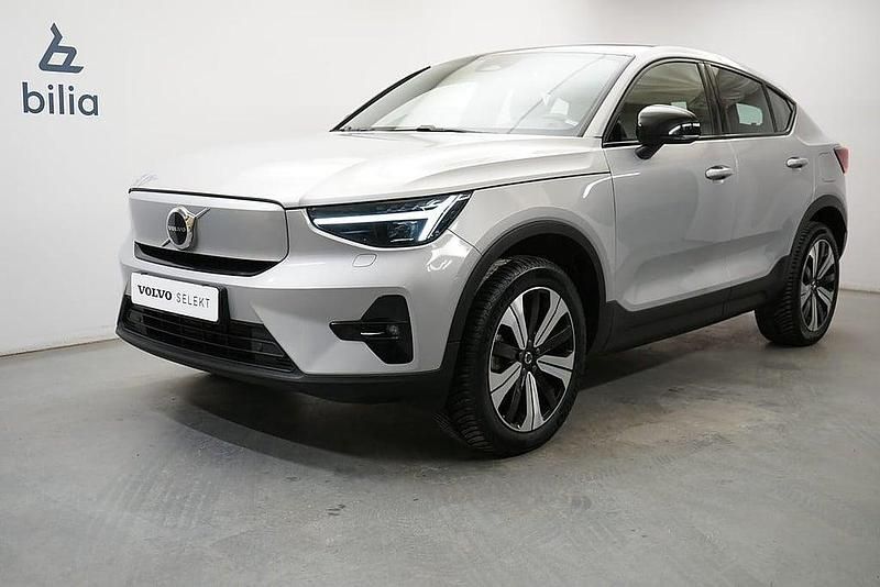 Silver Begagnad 2022 Volvo C40 Plus SUV | 369 900 kr (Lite dyr) - Bild 1/4