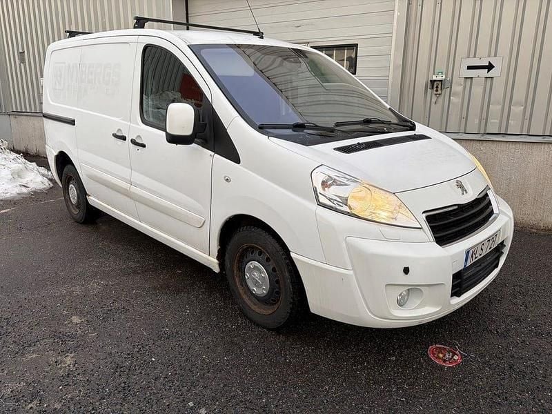Vit Begagnad 2015 Peugeot Expert Van | 69 900 kr (Marknadspris) - Bild 1/4
