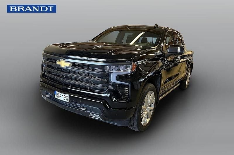 Svart Begagnad 2023 Chevrolet Silverado Van | 929 900 kr (Superpris) - Bild 1/4