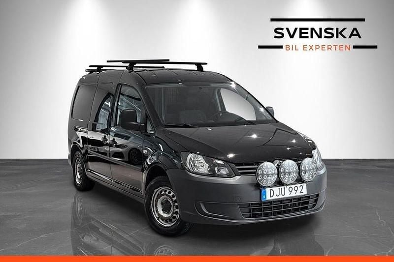 Svart metallic Begagnad 2015 VW Caddy Maxi Minibuss | 99 900 kr (Bra pris) - Bild 1/4